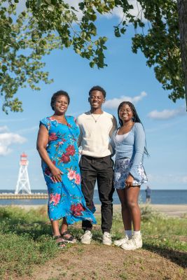E & Family photography at Erieau Beach, Ontario 1